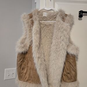 Jacklyn Smith Reversible  Faux Fur And Suede Vest in Brown and Cream. NWT.